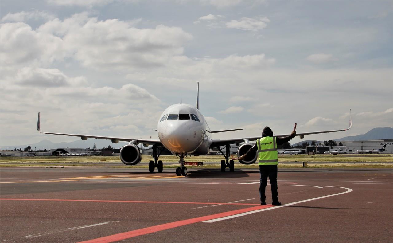 Aseguran avión privado en el Aeropuerto Internacional de la Ciudad de México tras difusión de supuesto robo. Foto: www.gob.mx