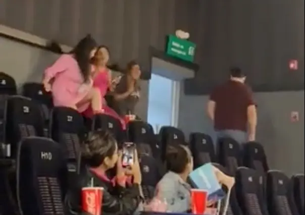 ¡Vaya susto! Causa pánico rata en sala de cine e interrumpe película de Barbie