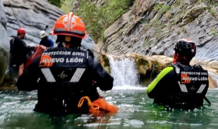 La lesionada identificada como Karina Belén Moreno Castañeda, no presentaba lesiones que pusieran en riesgo su vida. Foto: Raymundo Elizalde.