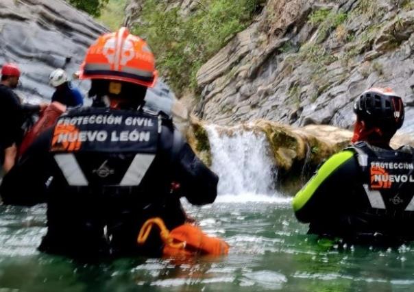 Rescatan a mujer tras lesionarse en el paraje Matacanes de Santiago