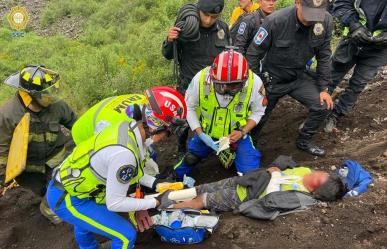 ¡Sigue vivo de milagro! Cae niño a cráter de volcán y sobrevive