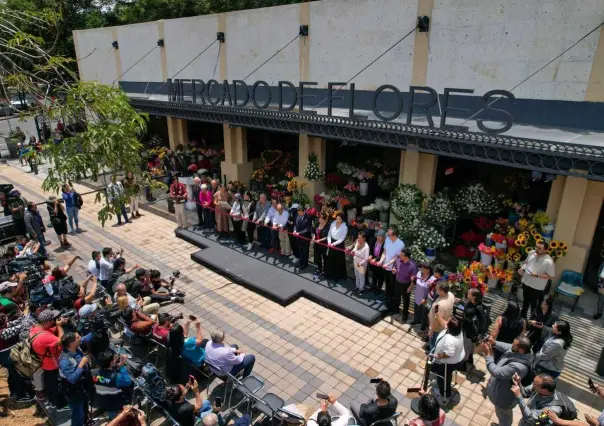 Reinauguran mercado de las flores Cambio de Dolores en Chapultepec