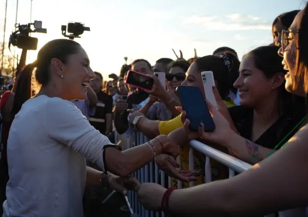 Claudia Sheinbaum visita Santa Catarina y destaca política para mujeres de CDMX