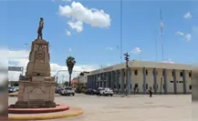 Aviadores despedidos en Guadalupe Victoria exigen liquidación Aviadores despedidos en Guadalupe Victoria exigen liquidación