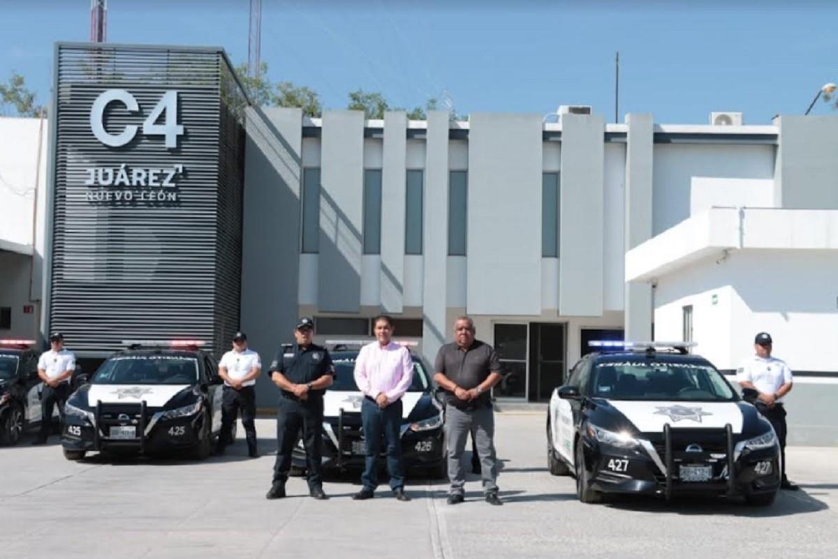 Entrega Francisco Treviño 5 nuevas patrullas en Juárez, Nuevo León