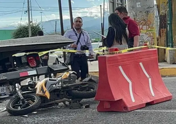 VIDEO: Muere mujer en choque de moto con un automóvil en la México-Texcoco