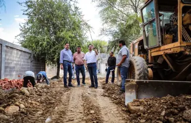 David de la Peña inicia construcción del Callejón San Antonio en Santiago