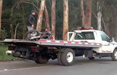 Mortal choque de moto con un árbol; mueren dos jóvenes en Tenancingo