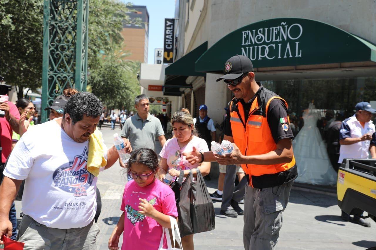 Reanuda Protección Civil Nuevo León operativo de hidratación por canícula