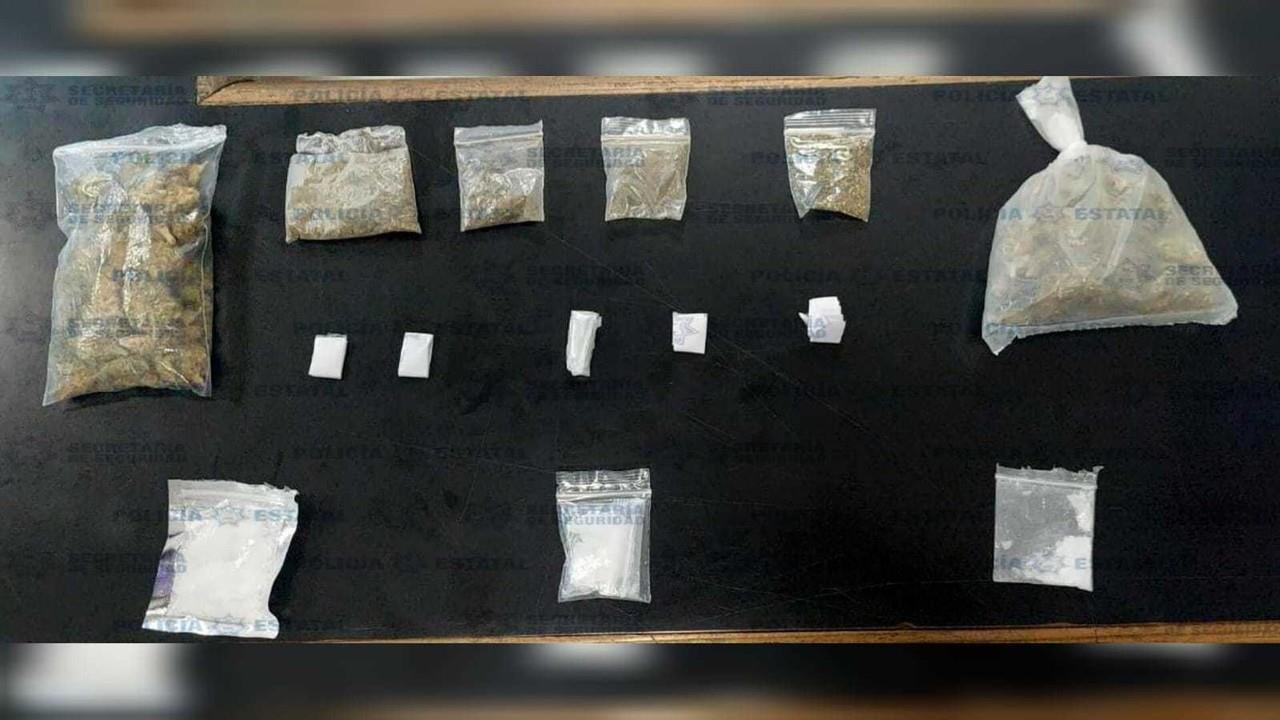 Acaban sin negocio y en la cárcel; caen cuatro por narcomenudeo en Tlalnepantla