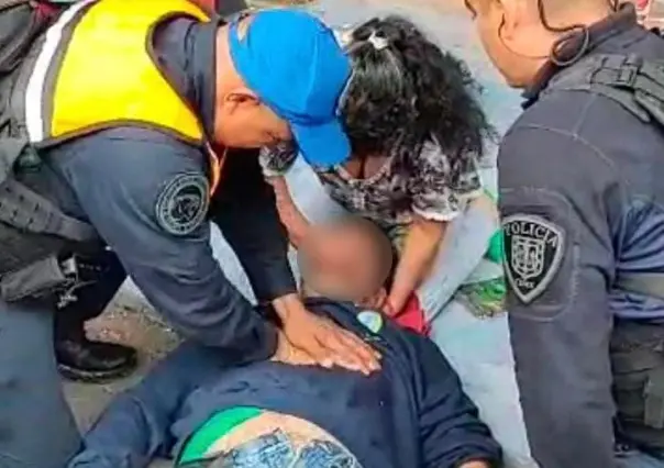 Policías realizan el Milagro de Tepito al salvar a hombre que sufrió infarto