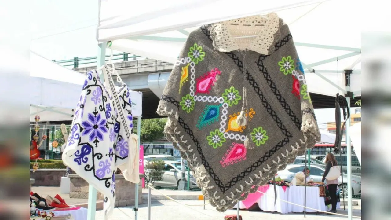 Dan textiles mazahuas identidad al Estado de México