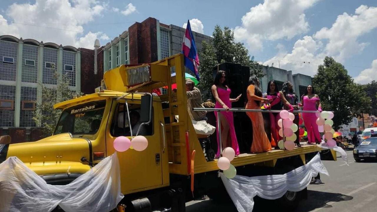 La 19 Marcha del Orgullo LGBTTTIQ en Toluca, buscó visibilizar la lucha de la comunidad y exigir a las autoridades iniciativas a favor de su desarrollo integral. Foto: Cortesía