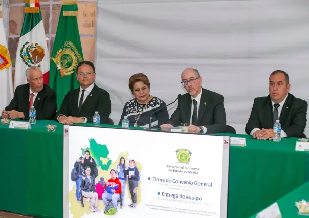 Firma UAEMéx convenios de colaboración con 13 municipios