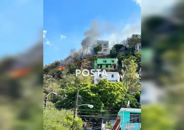 Desalojan a familias por incendio en baldío en parte alta de la colonia Altamira