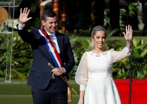 Asume Santiago Peña como presidente de Paraguay