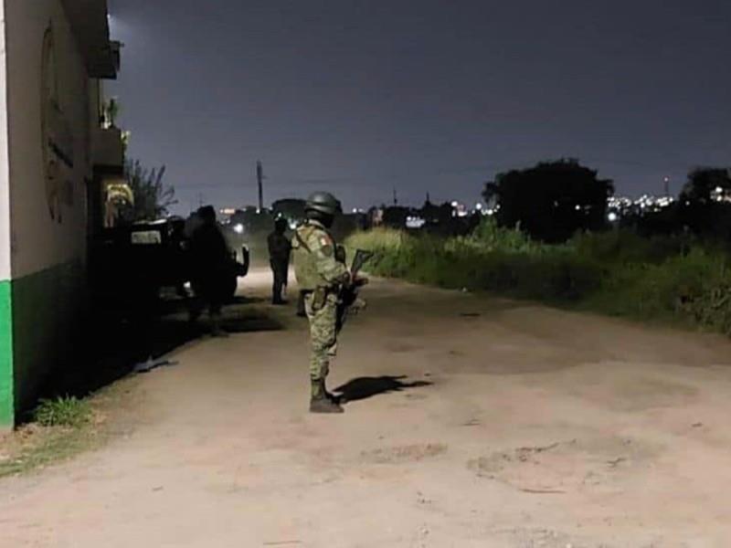 A través de recorridos de vigilancia por parte del personal de seguridad física de Pemex se detectó la perforación en el ducto de hidrocarburo. Foto: Especial.