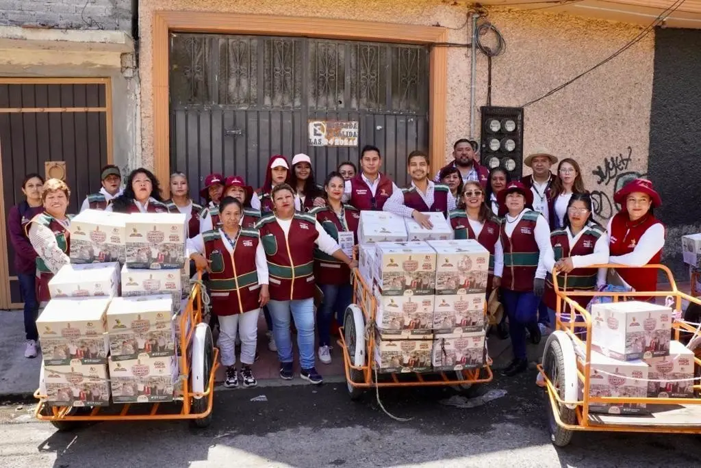 Entrega de Canastas del Bienestar 2023 en Nezahualcóyotl. Foto: Especial.