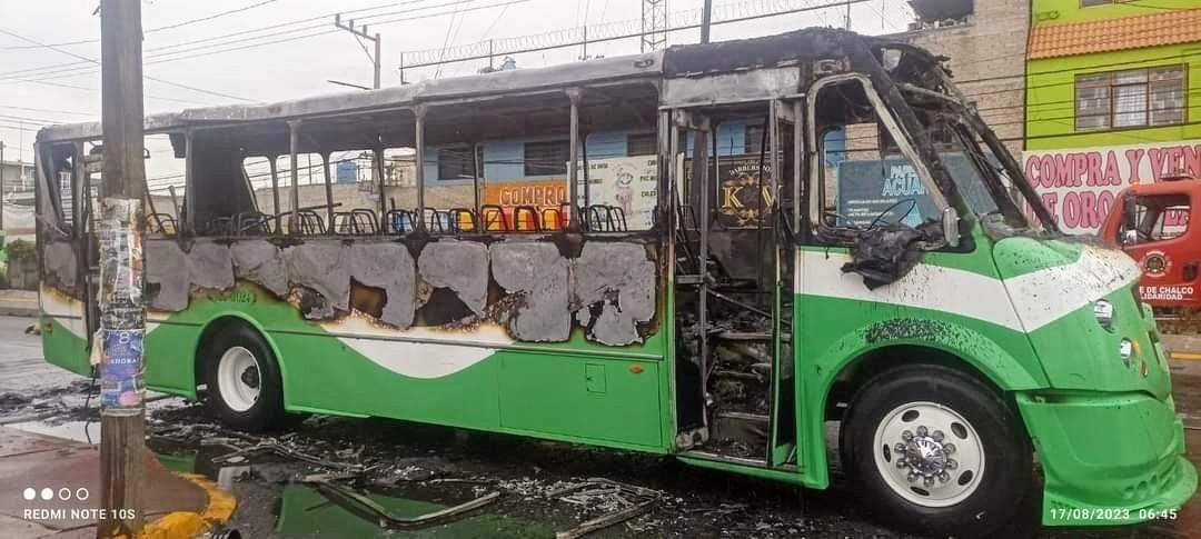 Unidad de transporte público que circulaba por Avenida Cuauhtémoc. Foto: Especial.