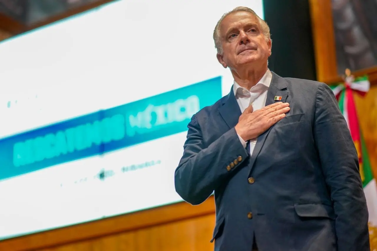 Santiago Creel declina a favor de Xóchitl Gálvez. Foto: FB Santiago Creel