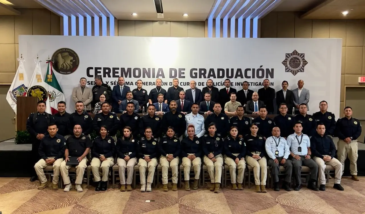 21 policías de Escobedo se graduaron como Policías Investigadores. Foto. Cortesía