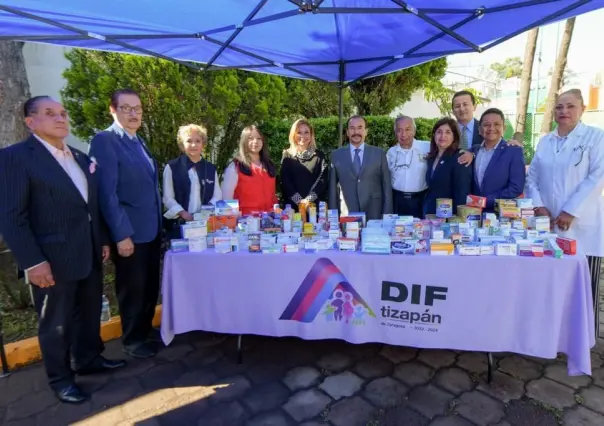 Hace su buena obra; dona Club Rotario medicamentos a DIF y Cruz Roja de Atizapán