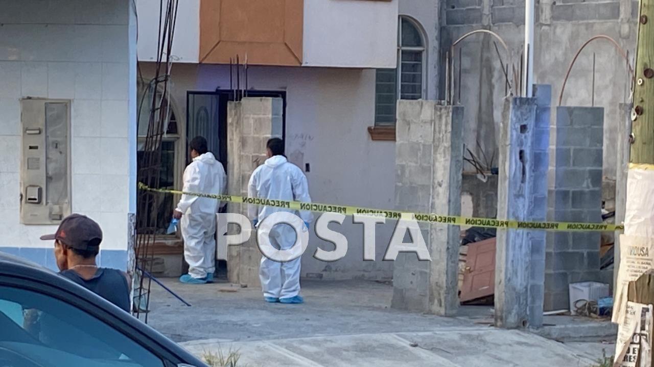 Agentes ministeriales que llegaron al sitio iniciaron la investigación, encontrando dentro de la casa al menos cinco casquillos percutidos de arma corta. Foto: Raymundo Elizalde.