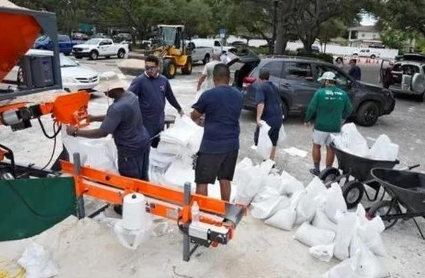 Idalia, que según el Centro Nacional de Huracanes de Estados Unidos (NHC, por sus siglas en inglés) se convirtió en un huracán categoría 1. Foto: La Nación.