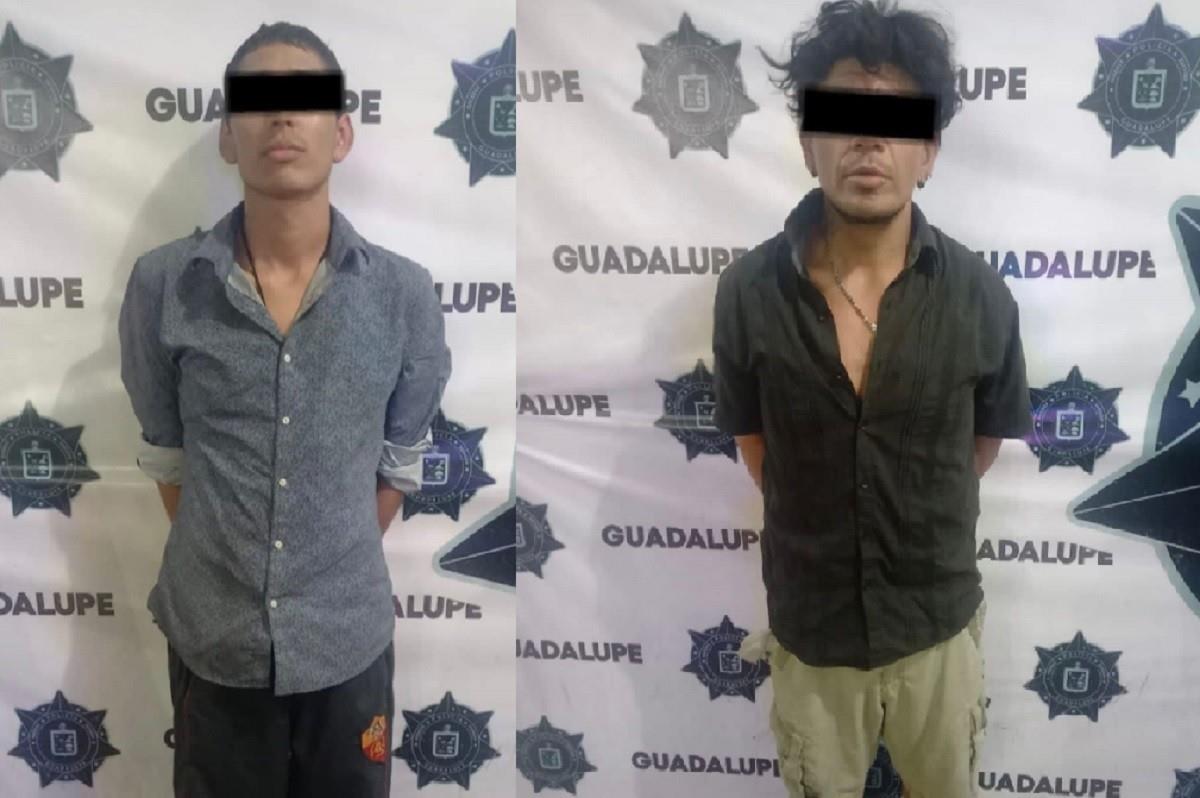 Detienen a 2 hombres tras desmantelar auto robado en Guadalupe