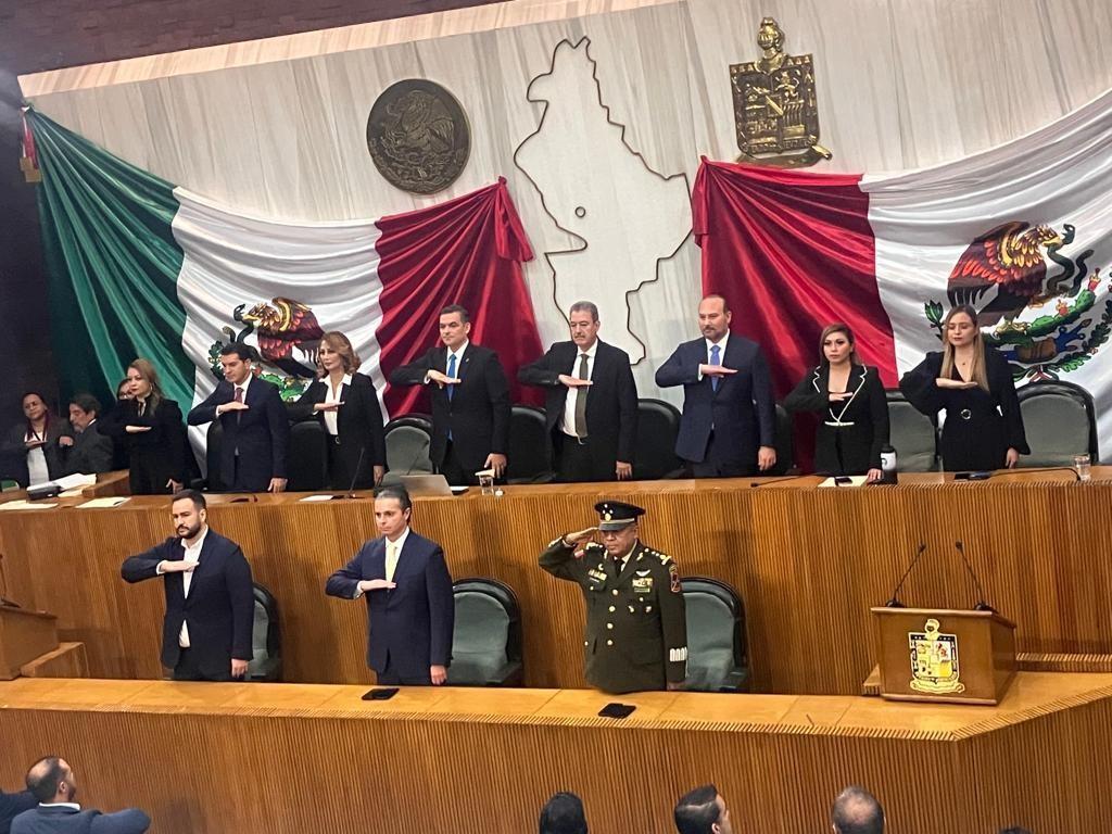 Los legisladores de Movimiento Ciudadano aseguraron que fue a través de dedazo como se eligió al presidente quien por segundo año consecutivo tiene el mismo cargo. Foto: Rosy Sandoval