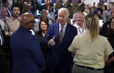 Joe Biden evalúa daños en Florida tras paso del huracán Idalia