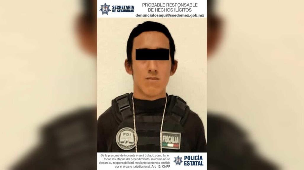 Cae falso policía de la FGJEM; extorsionaba en Zinacantepec