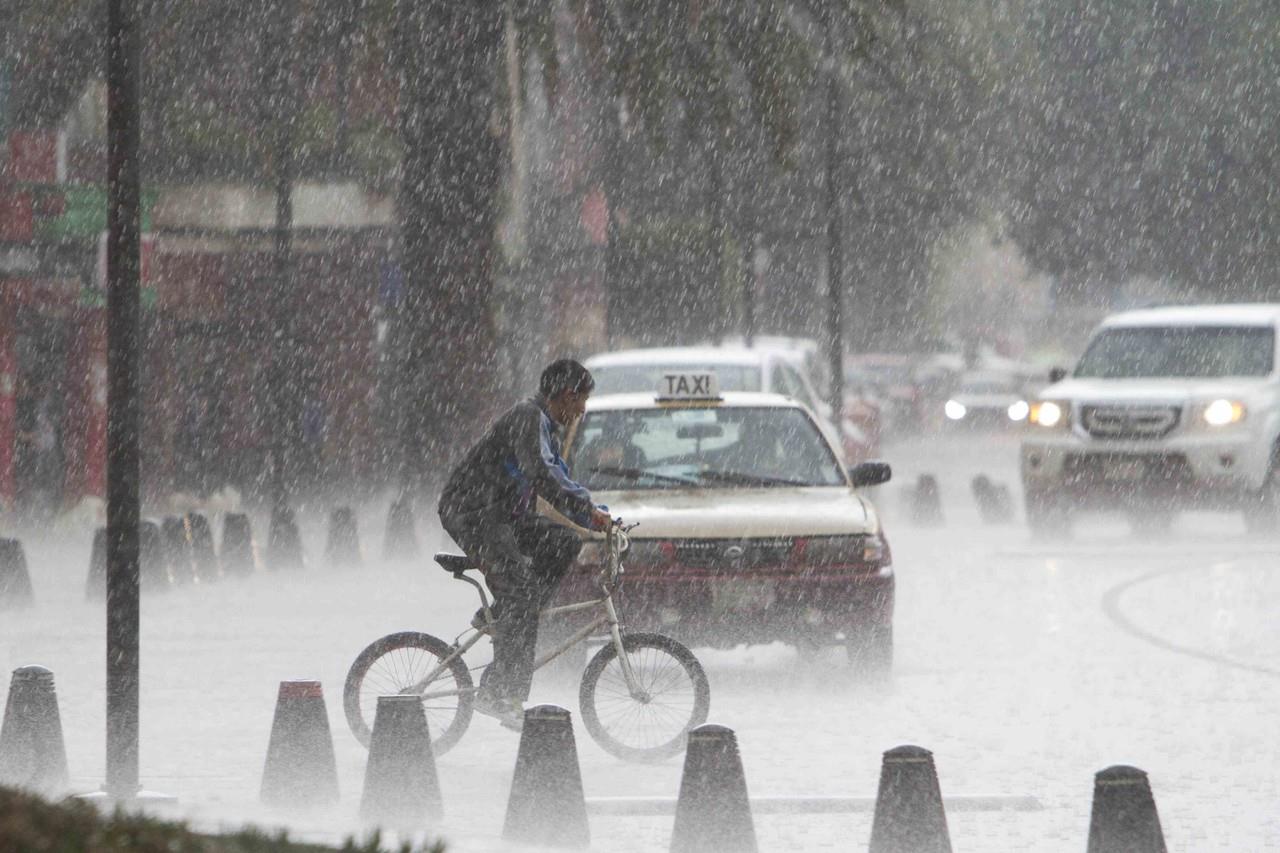 Persistirán las lluvias en la Ciudad de México