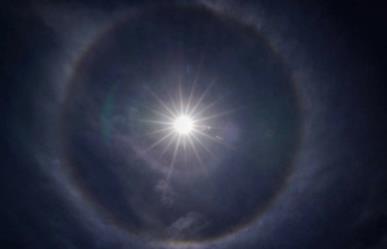 VIDEO: ¡Sorprendente! Halo solar adorna el cielo de Toluca