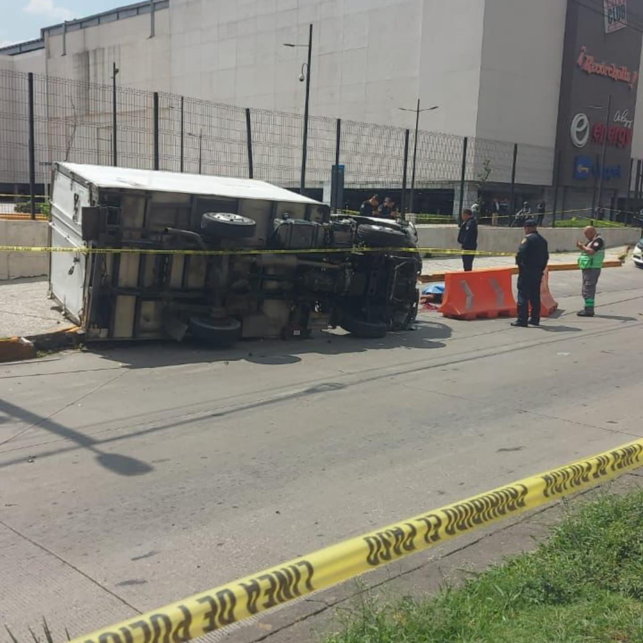 Trágico choque en Vallejo: Camiones Castores a alta velocidad causan muerte. Foto: Ramón Ramírez