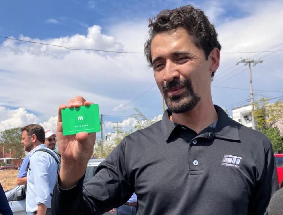 El director de Metrorrey, Abraham Vargas, dijo que los trabajos continuarán en ambas estaciones. Foto: POSTA.