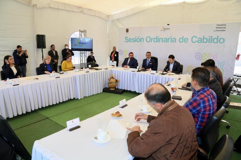 Prohíben al venta de bebidas alcohólicas  para el 15 de septiembre en Metepec, así como el uso y venta de cohetes y uso de espuma en aerosol. Foto: Cortesía