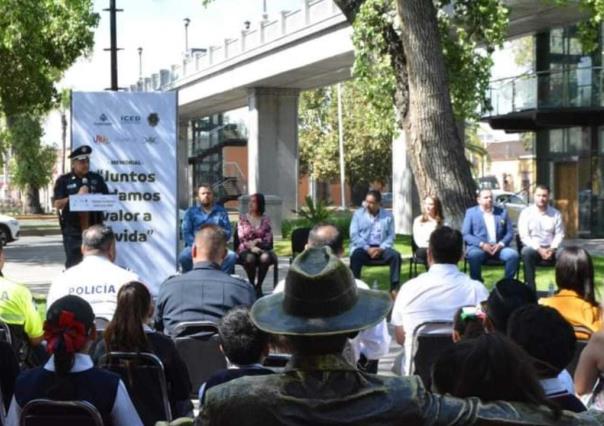 Previenen el suicidio con la exposición Juntos le Damos Valor a la Vida