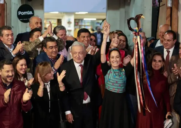 VIDEO: AMLO entrega bastón de mando a Claudia Sheinbaum