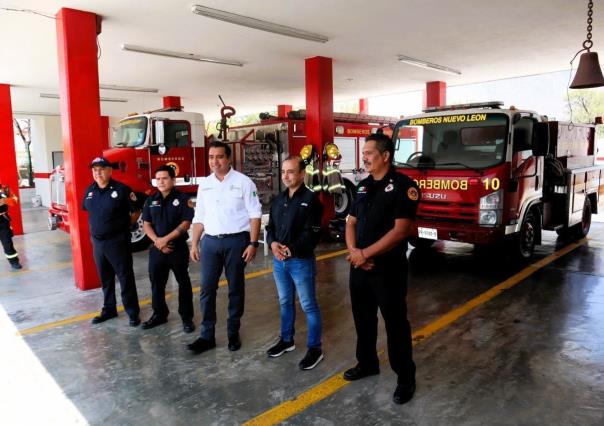 Arranca Jesús Nava operaciones de la Estación 4 de Bomberos en Santa Catarina