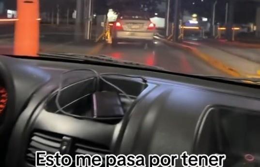 En las redes sociales circuló el video de unos jóvenes que intentaron huir de un estacionamiento. Foto: Especial.