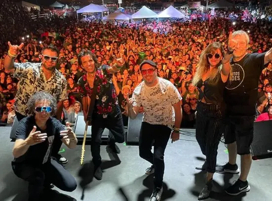 La espera ha terminado, y Monterrey se prepara para recibir a Enanitos Verdes Oficial en lo que promete ser una noche llena de emociones y recuerdos inolvidables.