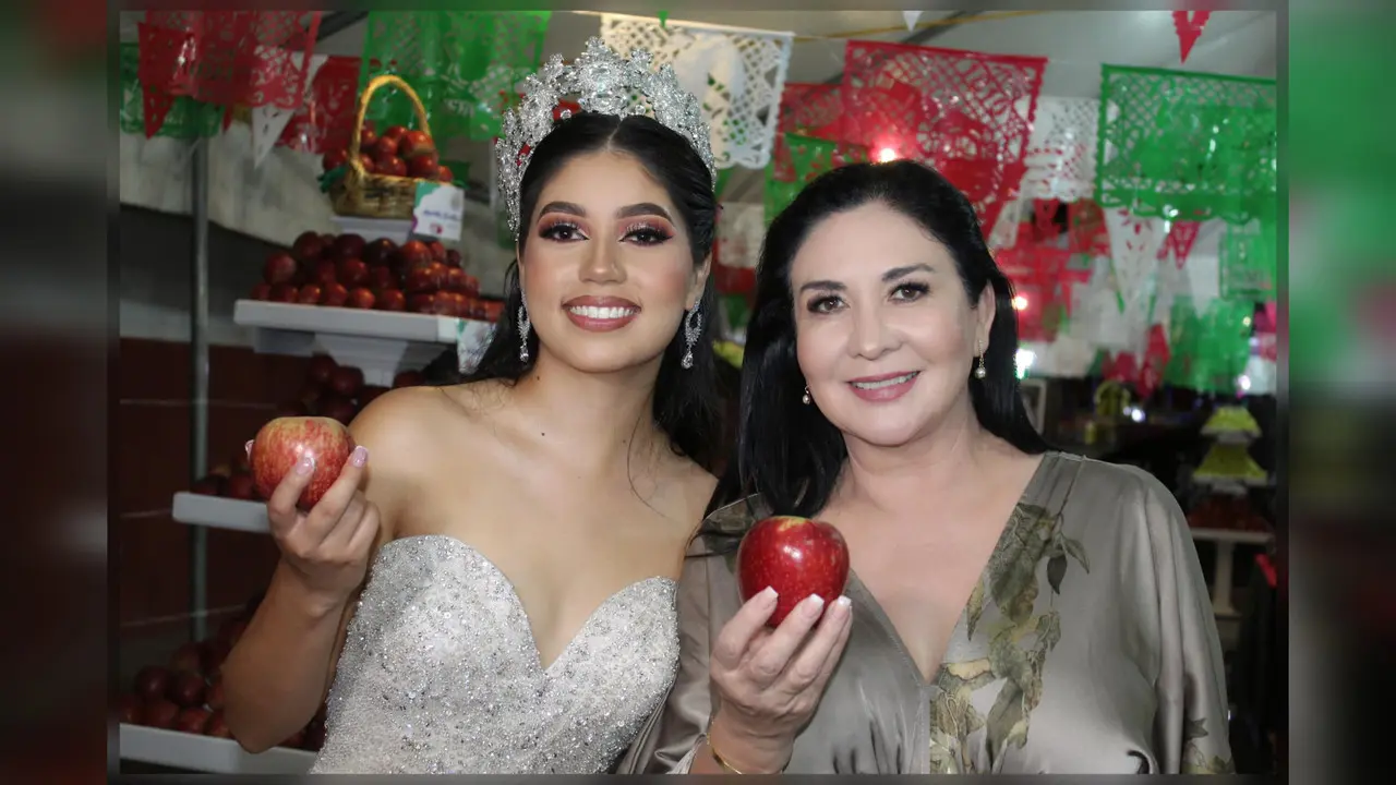 Inauguran la Feria de la Manzana 2023, en Canatlán