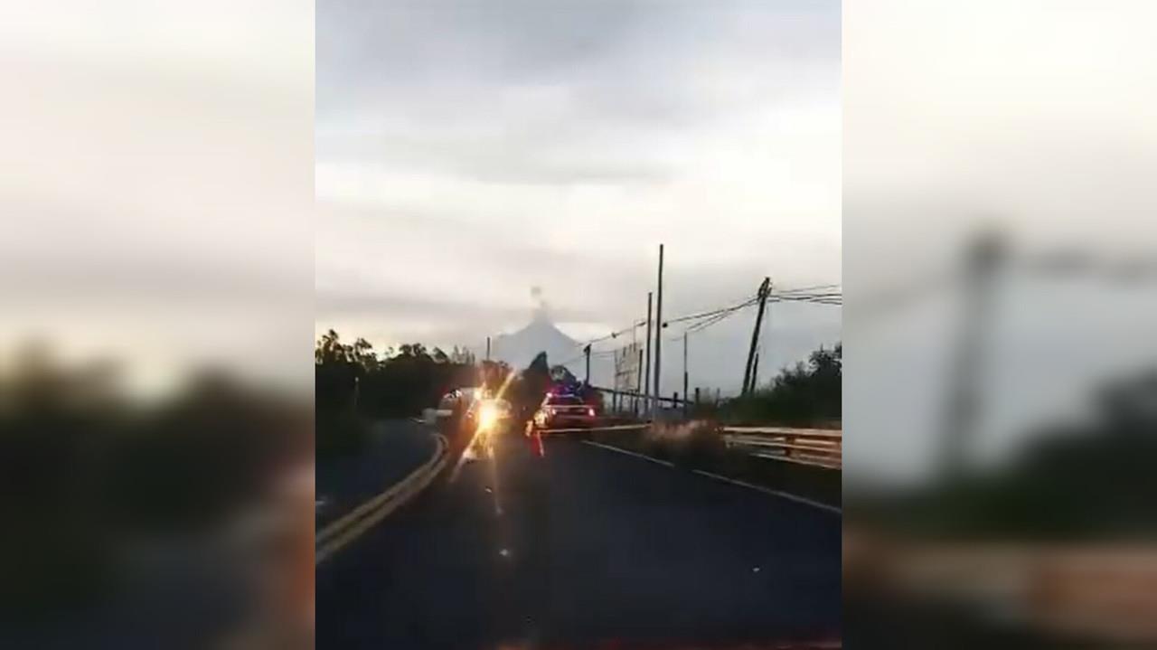 En la carretera México-Cuautla se encontraron boslas con restos humanos, a la altura del municipio de Tepetixpla. Foto: Captura de pantalla