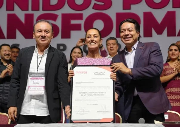 Recibe Sheinbaum constancia como coordinadora de la defensa de la 4T