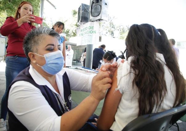 Inicia campaña de vacunación contra el VPH en escuelas de la CDMX