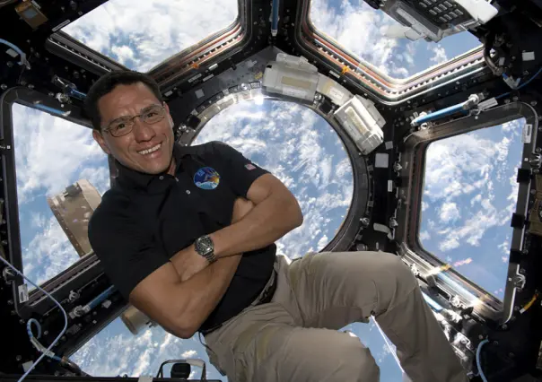 Increíble récord: astronauta de la NASA pasa más de 355 días en el espacio