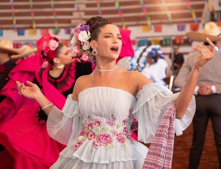 Natalia Jiménez busca a una imitadora que la sorprendió con su voz. Foto. Instagram