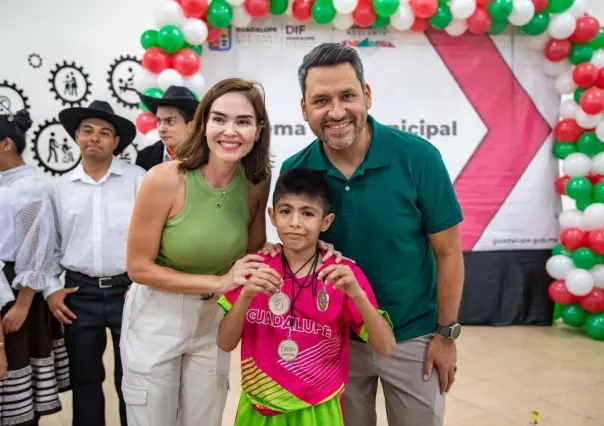 Celebran en DIF Guadalupe Tardeada Mexicana con niños y jóvenes con discapacidad