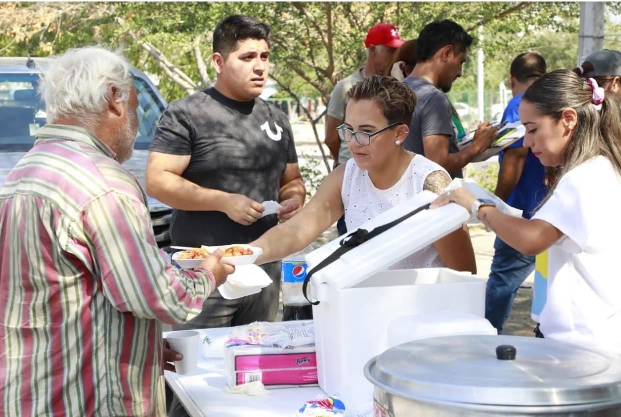 Brinda Gobierno de Escobedo apoyo a familias afectadas por incendio